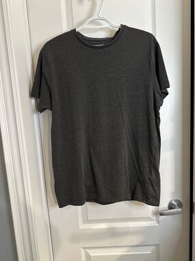 Cedarwood State Men's Short Sleeve Crew Neck Tee - Charcoal Gray size Large